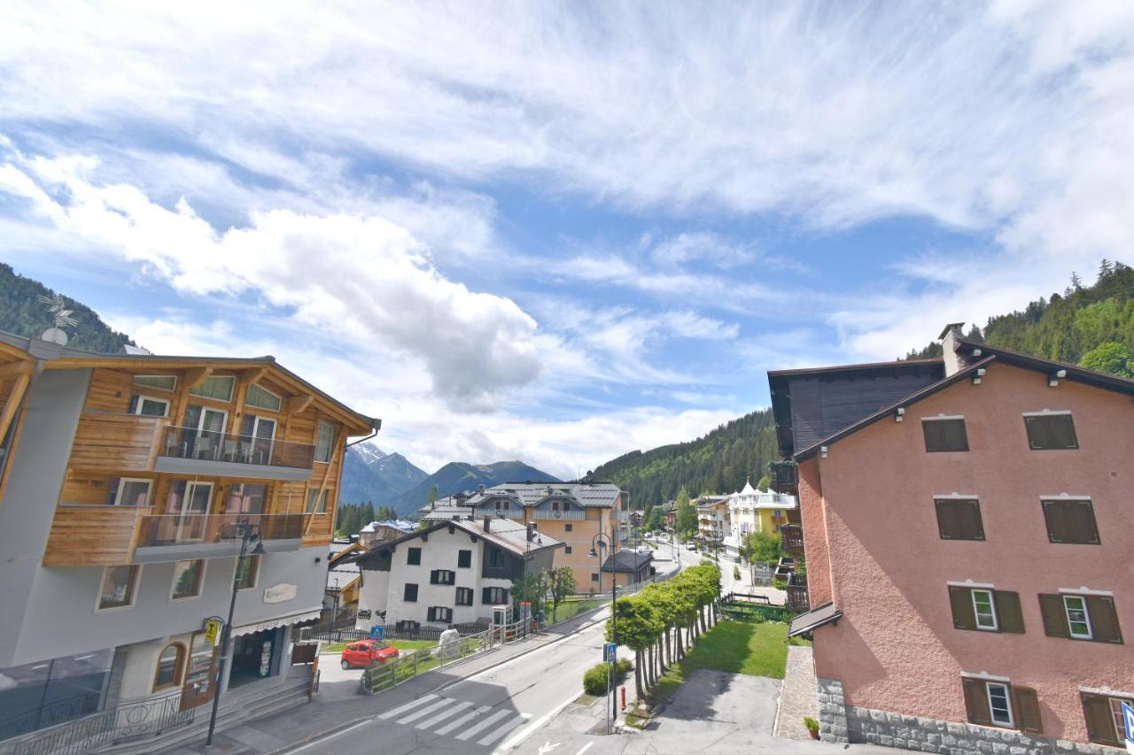 Miralago 04 Appartamento Madonna di Campiglio Exterior photo